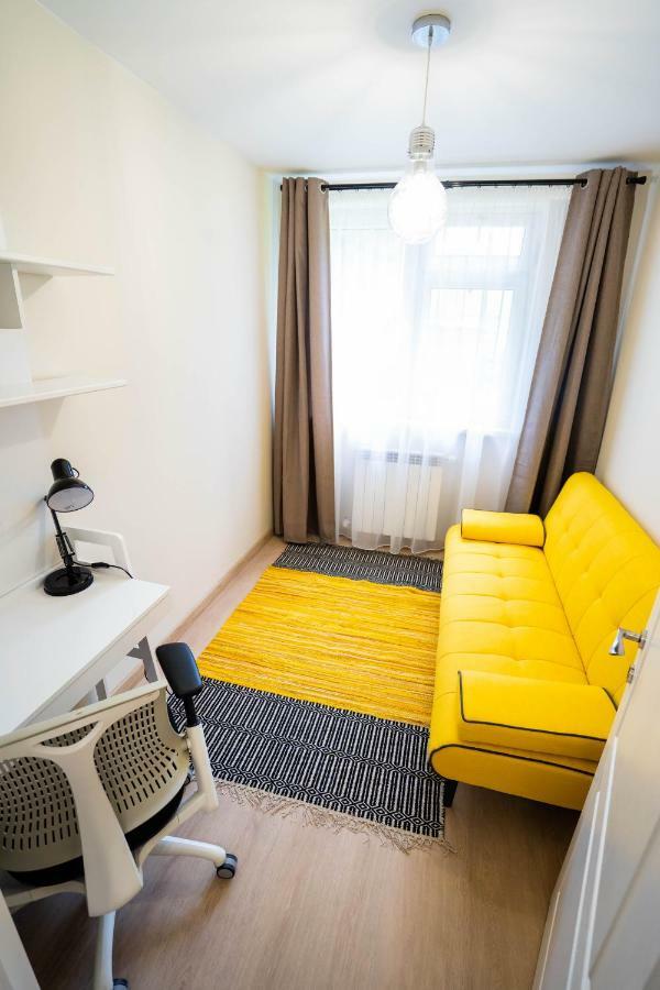 Cris Apartament ซูชาวา ภายนอก รูปภาพ